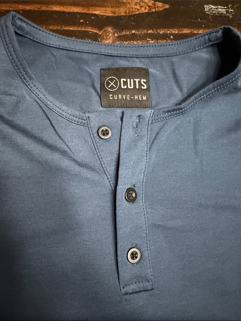 Cuts Men's Blue Henley Shirt - Curve-Hem